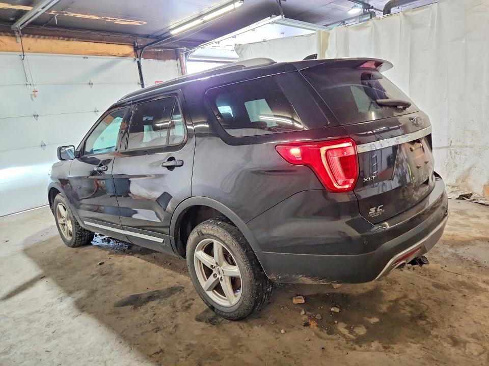 60867636 :رقم المزاد ، 1FM5K8D87HGD50089 vin ، 2017 Ford Explorer مزاد بيع