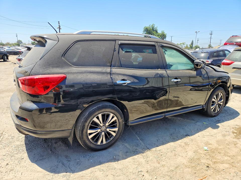 Продажа на аукционе авто 2018 Nissan Pathfinder, vin: 5N1DR2MN6JC661679, номер лота: 63604896