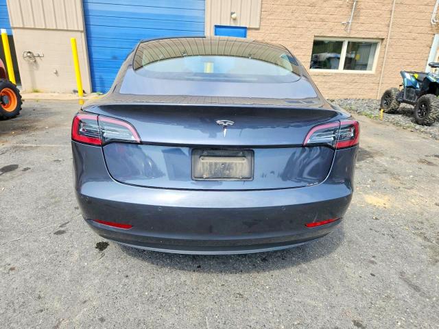 Продажа на аукционе авто 2022 Tesla Model 3, vin: 5YJ3E1EA7NF368836, номер лота: 59827626