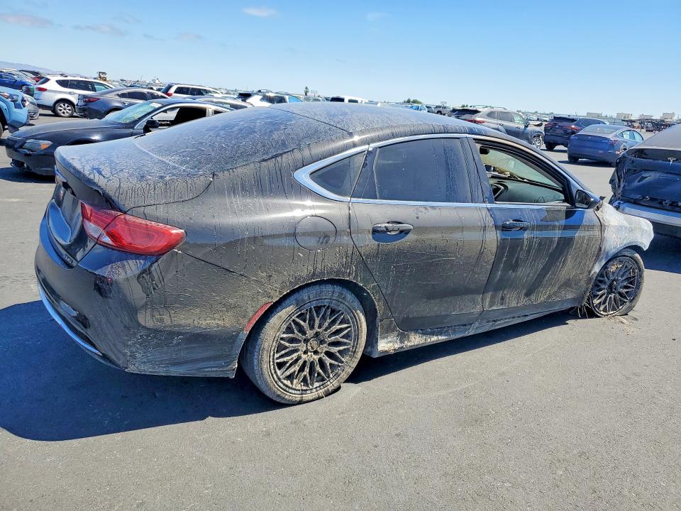 Продажа на аукционе авто 2015 Chrysler 200, vin: 1C3CCCAB7FN684017, номер лота: 60004956