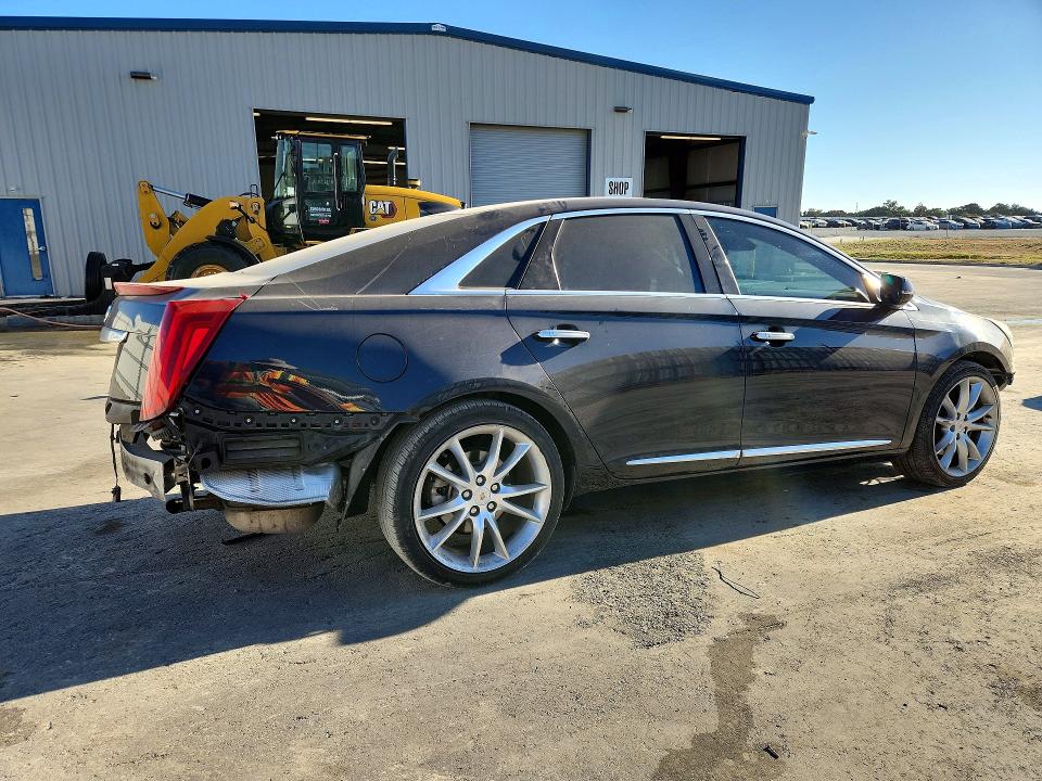 2015 Cadillac Xts მანქანა იყიდება აუქციონზე, vin: 2G61P5S35F9216464, აუქციონის ნომერი: 61980956
