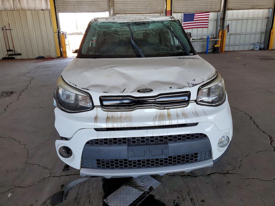 Продаж на аукціоні авто 2018 Kia Soul, vin: KNDJP3A53J7898906, номер лоту: 85624965