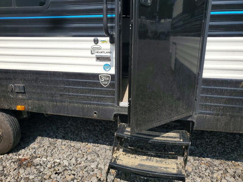 61682386 :رقم المزاد ، 5SFPB3427S1545886 vin ، 2025 Prowler Travel Trailer مزاد بيع