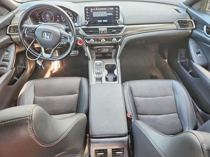 60482976 :رقم المزاد ، 1HGCV2F3XMA002027 vin ، 2021 Honda Accord مزاد بيع