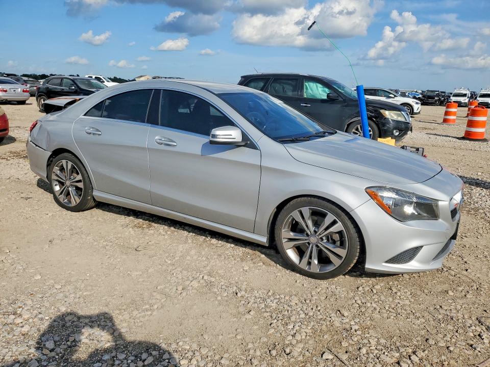 60598796 :رقم المزاد ، WDDSJ4EB6FN193201 vin ، 2015 Mercedes-benz Cla مزاد بيع