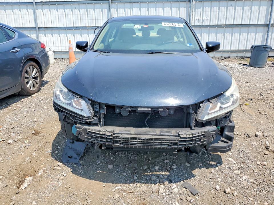 Продаж на аукціоні авто 2017 Honda Accord, vin: 1HGCR2F39HA263403, номер лоту: 61228376