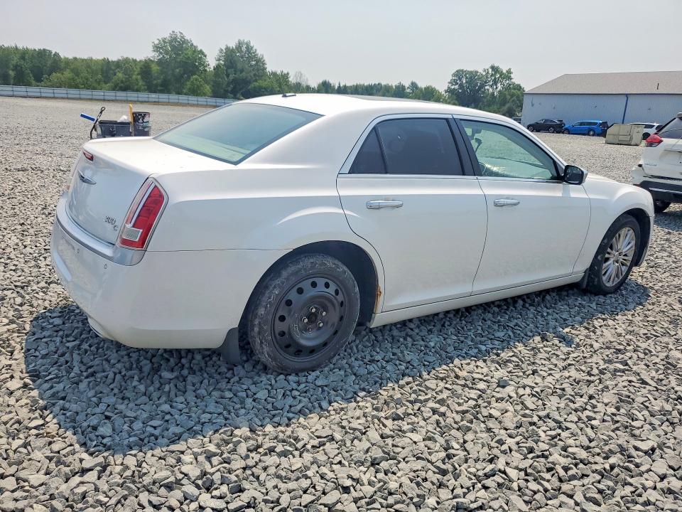 2013 Chrysler 300c მანქანა იყიდება აუქციონზე, vin: 2C3CCASG6DH529270, აუქციონის ნომერი: 60820956