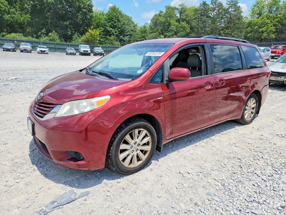 Auction sale of the 2017 Toyota Sienna, vin: 5TDJZ3DC8HS157543, lot number: 60304576