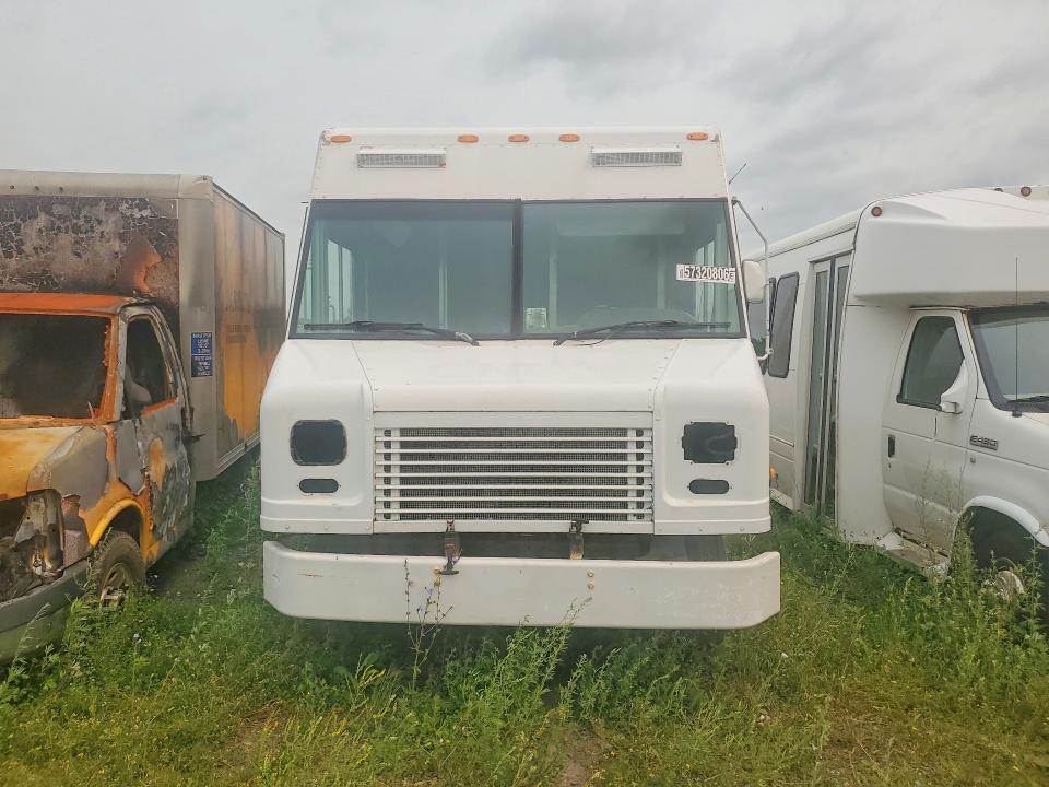 57320806 :رقم المزاد ، 5B4KFD2D5C3448368 vin ، 2012 Workhorse Custom Chassis Commercial Chassis مزاد بيع