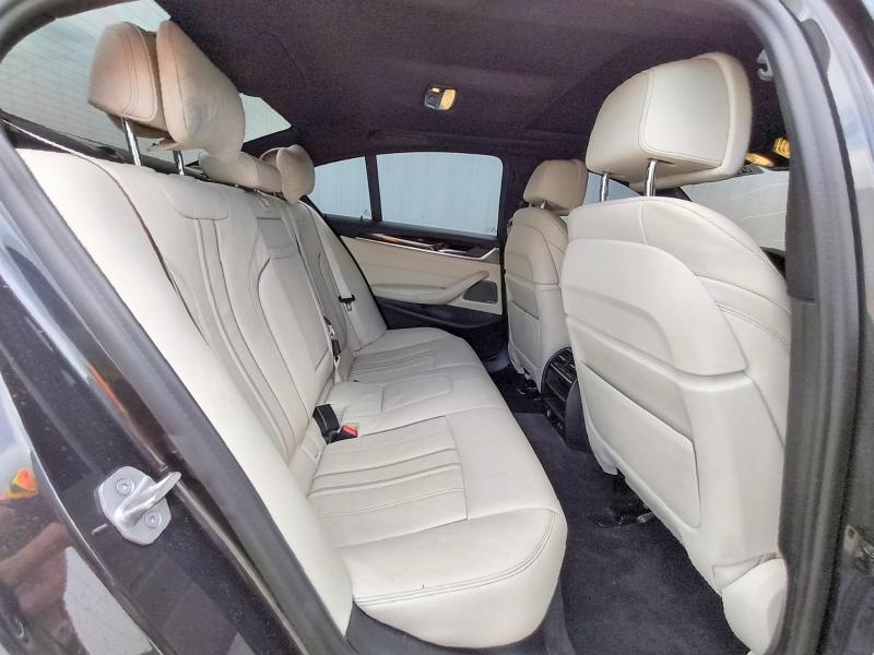 60013096 :رقم المزاد ، WBAJR3C00LCE55117 vin ، 2020 Bmw 530 مزاد بيع
