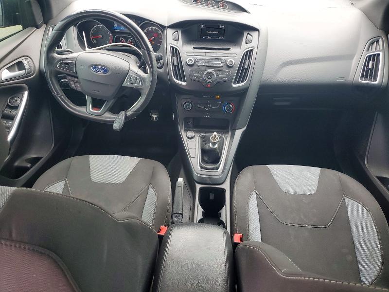 2017 Ford Focus მანქანა იყიდება აუქციონზე, vin: 1FADP3L91HL266992, აუქციონის ნომერი: 58294636