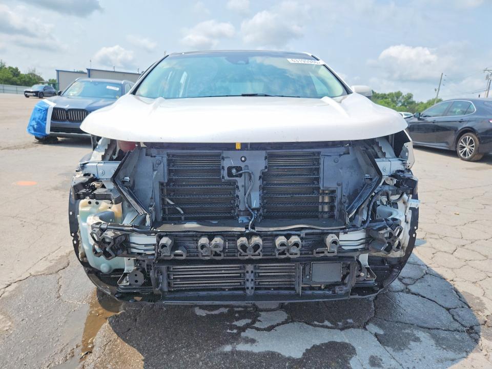 63195986 :رقم المزاد ، 2FMPK3K90JBC04881 vin ، 2018 Ford Edge مزاد بيع