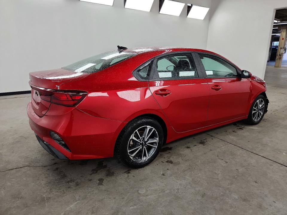 2024 Kia Forte მანქანა იყიდება აუქციონზე, vin: 3KPF24AD3RE745312, აუქციონის ნომერი: 60884716