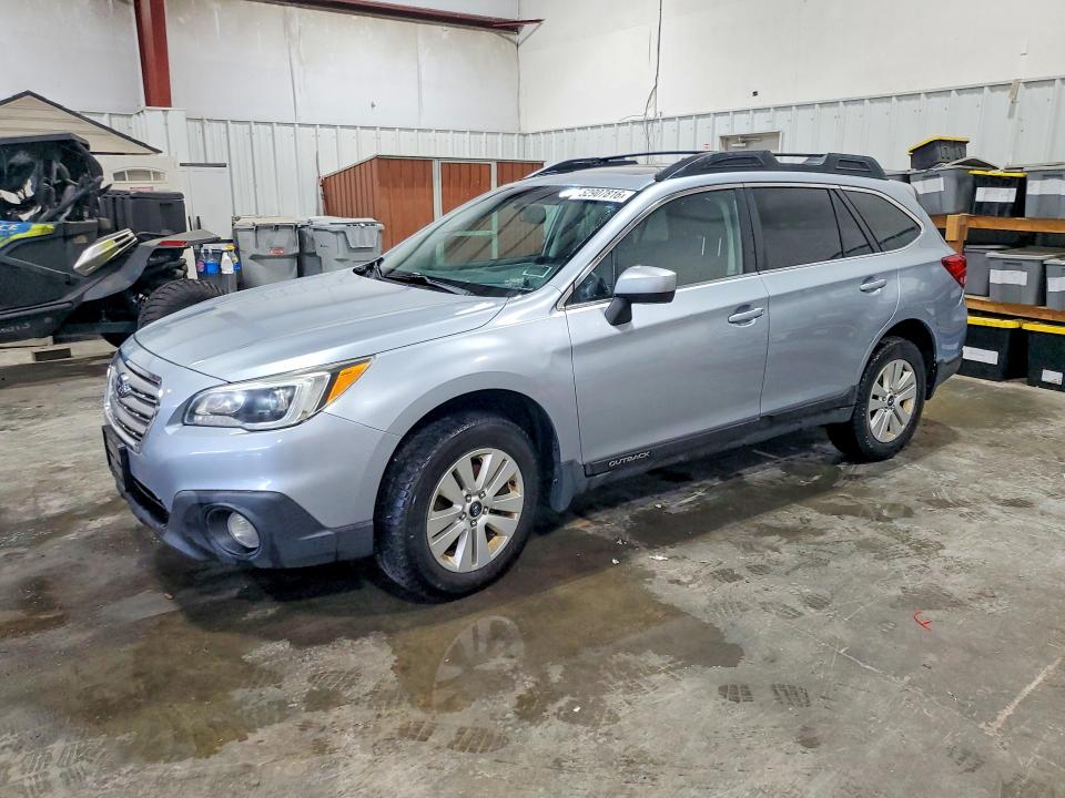 62907816 :رقم المزاد ، 4S4BSADC1F3332206 vin ، 2015 Subaru Outback مزاد بيع