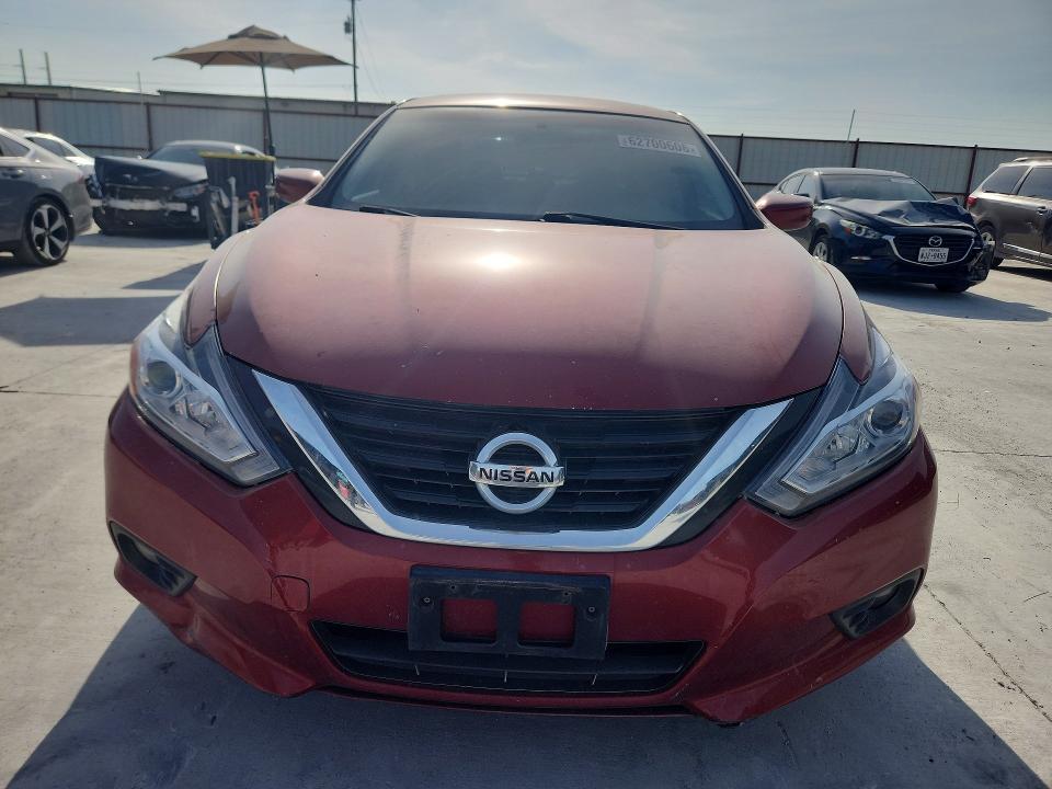 Продажа на аукционе авто 2016 Nissan Altima, vin: 1N4AL3AP5GC172905, номер лота: 62700606