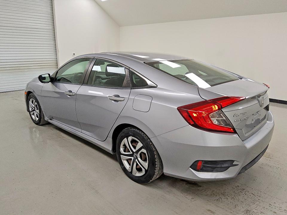 2018 Honda Civic მანქანა იყიდება აუქციონზე, vin: 2HGFC2F58JH562386, აუქციონის ნომერი: 58087636