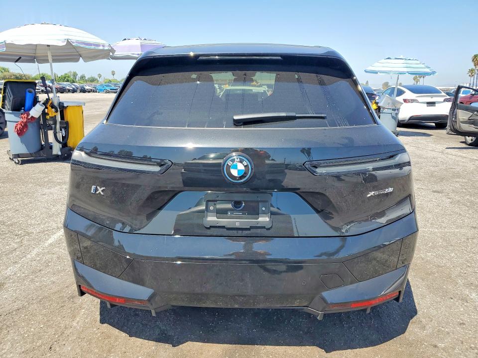 62639426 :رقم المزاد ، WB523CF05SCU86925 vin ، 2025 Bmw Ix مزاد بيع
