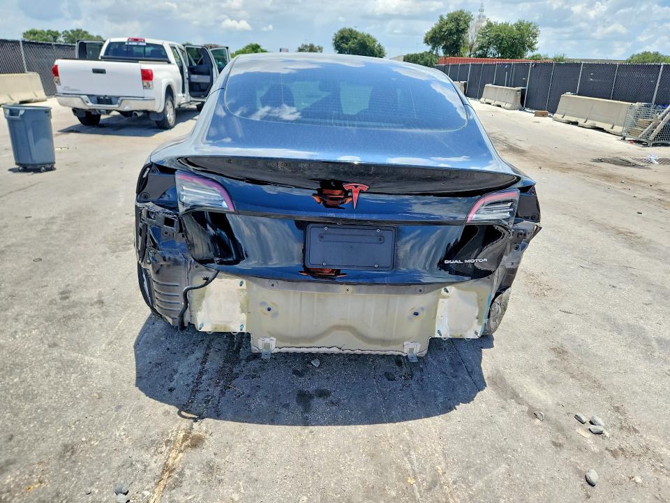 59590826 :رقم المزاد ، 5YJ3E1EBXNF273163 vin ، 2022 Tesla Model 3 مزاد بيع