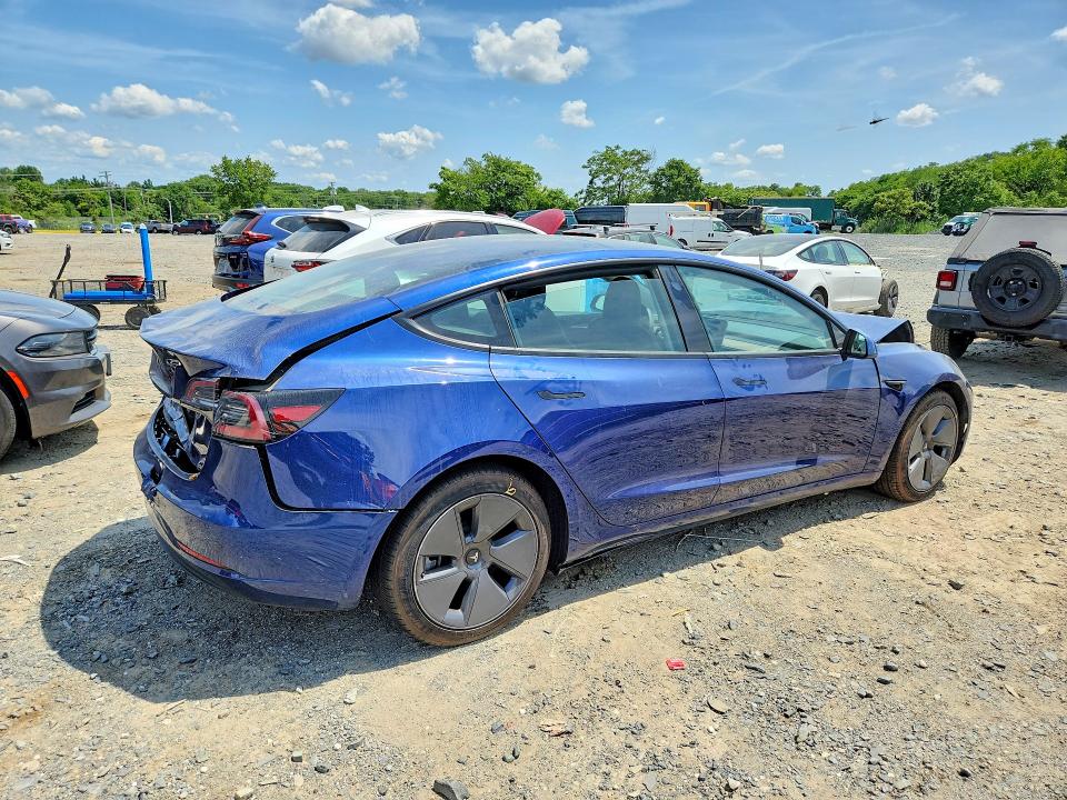 62207746 :رقم المزاد ، 5YJ3E1EB2MF049593 vin ، 2021 Tesla Model 3 مزاد بيع