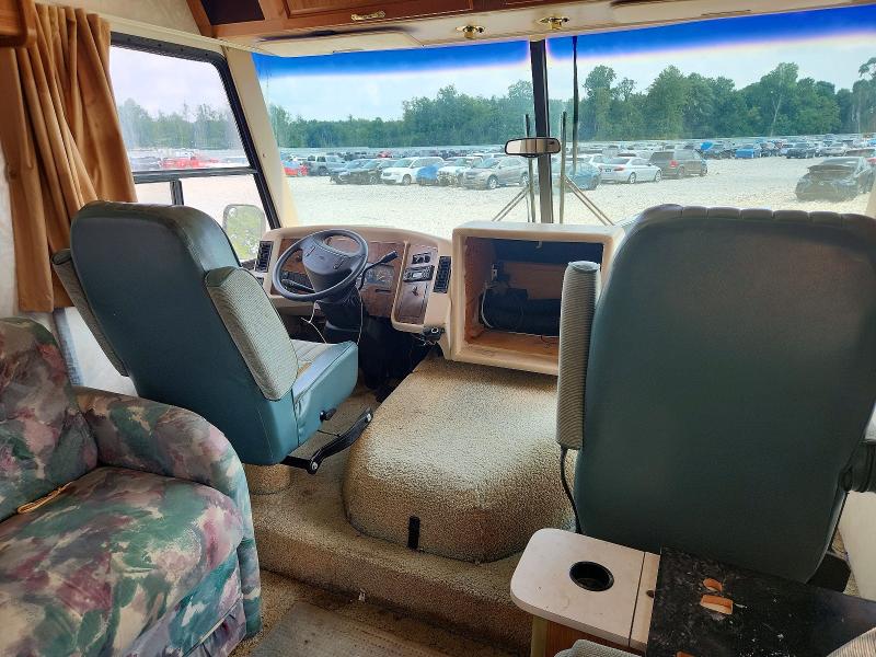 1997 Ford Coach მანქანა იყიდება აუქციონზე, vin: 3FCMF53G4VJA18738, აუქციონის ნომერი: 62822106