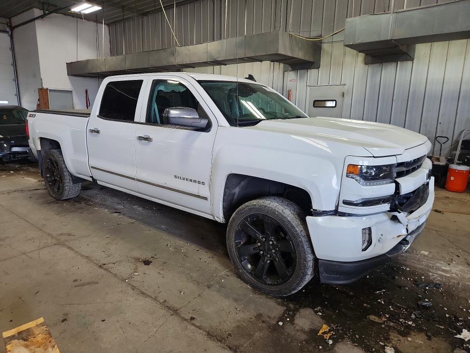 62078516 :رقم المزاد ، 3GCUKSEJ2HG130068 vin ، 2017 Chevrolet Silverado مزاد بيع