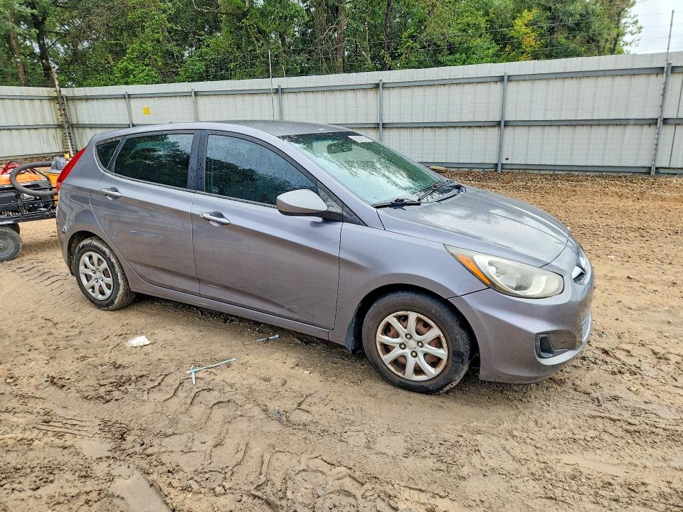 Продажа на аукционе авто 2013 Hyundai Accent, vin: KMHCT5AE7DU123638, номер лота: 62027586