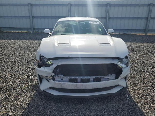 61565526 :رقم المزاد ، 1FA6P8TH0L5126698 vin ، 2020 Ford Mustang مزاد بيع