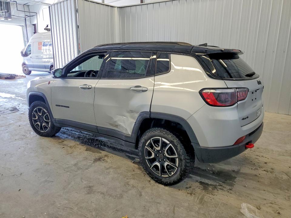 2025 Jeep Compass მანქანა იყიდება აუქციონზე, vin: 3C4NJDDN9ST618973, აუქციონის ნომერი: 61701916