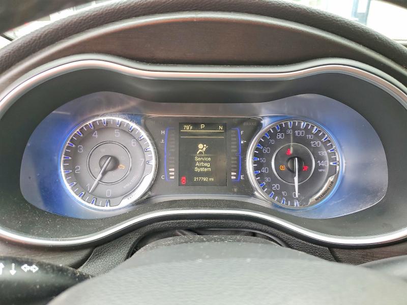 59199606 :رقم المزاد ، 1C3CCCAB2GN166611 vin ، 2016 Chrysler 200 مزاد بيع