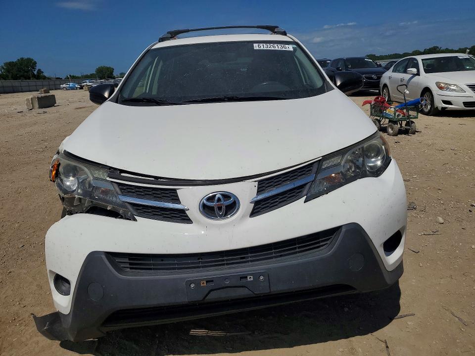 2015 Toyota Rav4 მანქანა იყიდება აუქციონზე, vin: JTMZFREV0FJ058207, აუქციონის ნომერი: 61326136