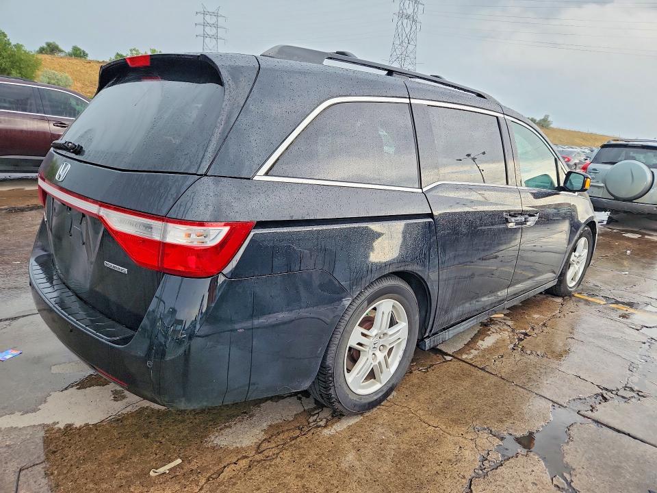2013 Honda Odyssey მანქანა იყიდება აუქციონზე, vin: 5FNRL5H95DB009931, აუქციონის ნომერი: 63003896