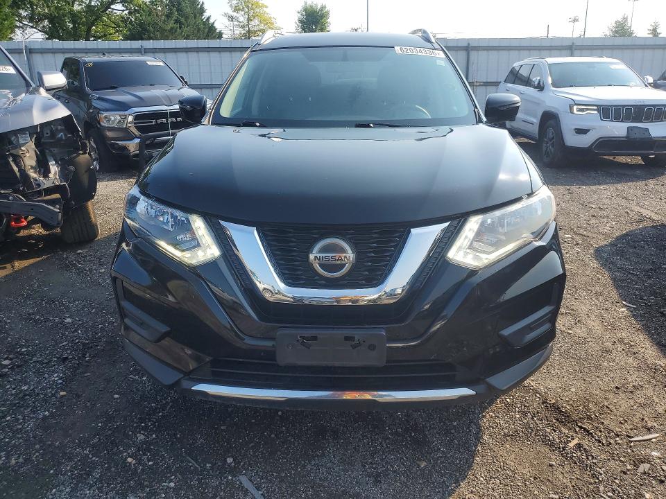 62034336 :رقم المزاد ، KNMAT2MV2JP522828 vin ، 2018 Nissan Rogue مزاد بيع