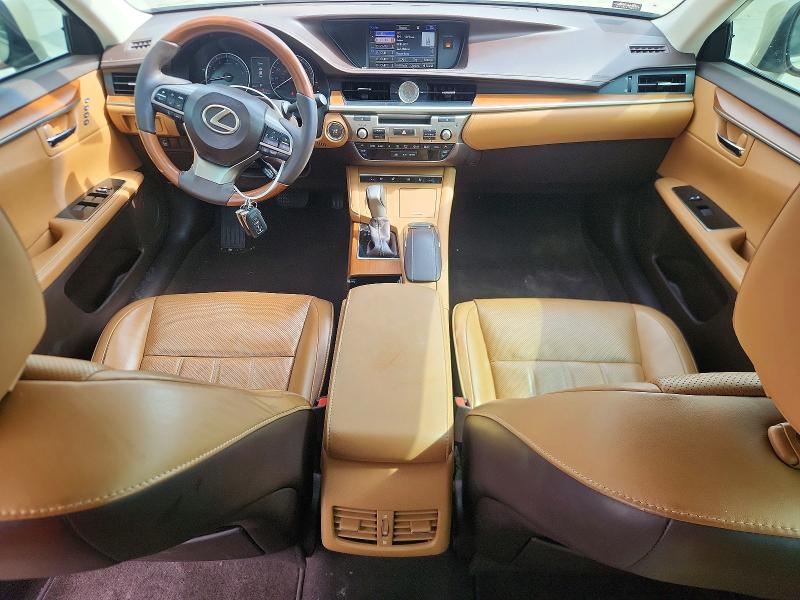 59735846 :رقم المزاد ، 58ABK1GGXGU012434 vin ، 2016 Lexus Es مزاد بيع