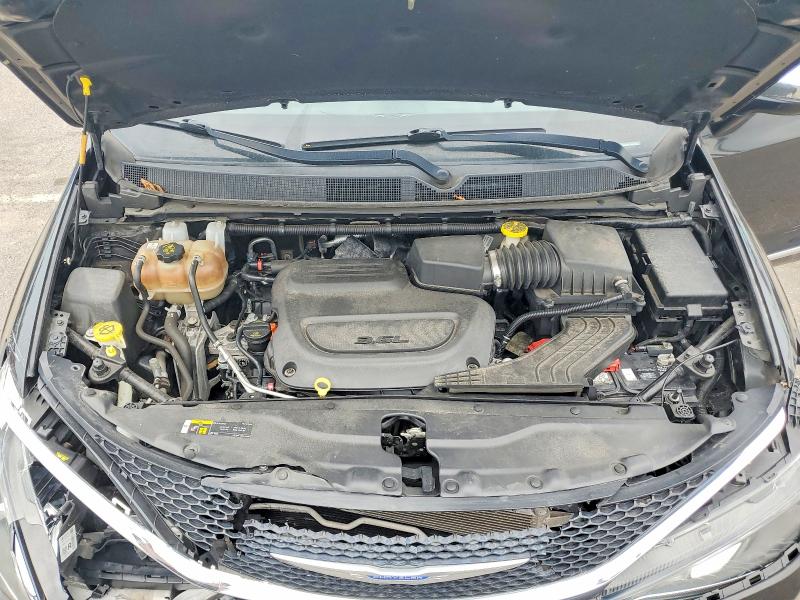 60134156 :رقم المزاد ، 2C4RC1GG8LR290165 vin ، 2020 Chrysler Pacifica مزاد بيع