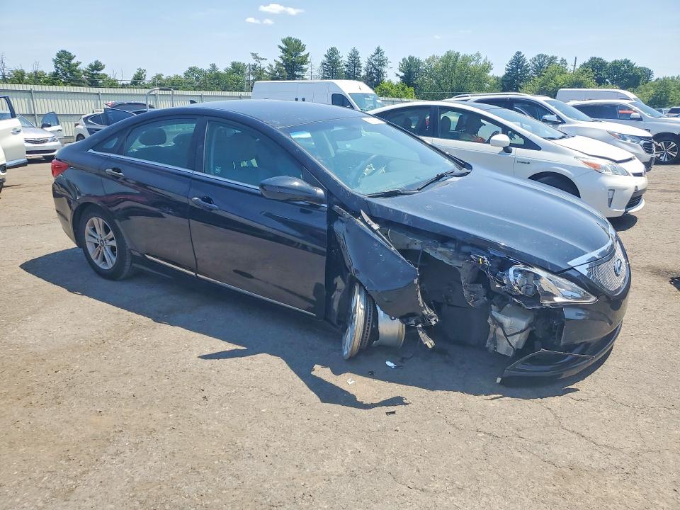 61631426 :رقم المزاد ، 5NPEB4AC6DH778523 vin ، 2013 Hyundai Sonata مزاد بيع
