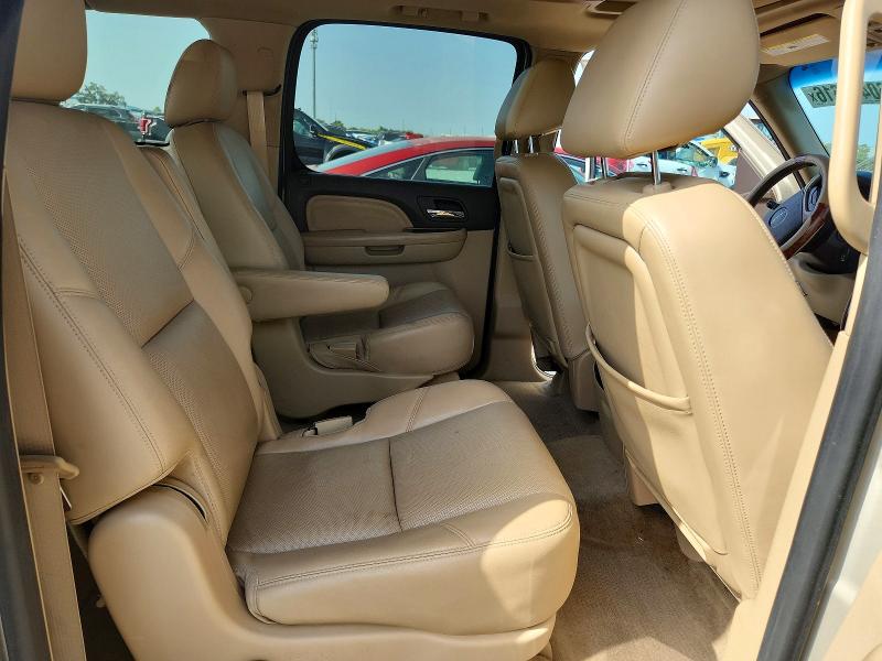 2013 Gmc Yukon Xl მანქანა იყიდება აუქციონზე, vin: 1GKS1MEF4DR145879, აუქციონის ნომერი: 60415616