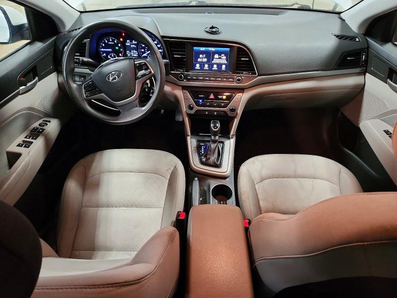 62602276 :رقم المزاد ، 5NPD84LF3HH188674 vin ، 2017 Hyundai Elantra مزاد بيع