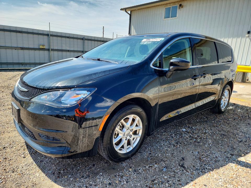 2022 Chrysler Voyager მანქანა იყიდება აუქციონზე, vin: 2C4RC1CG3NR159833, აუქციონის ნომერი: 61790606