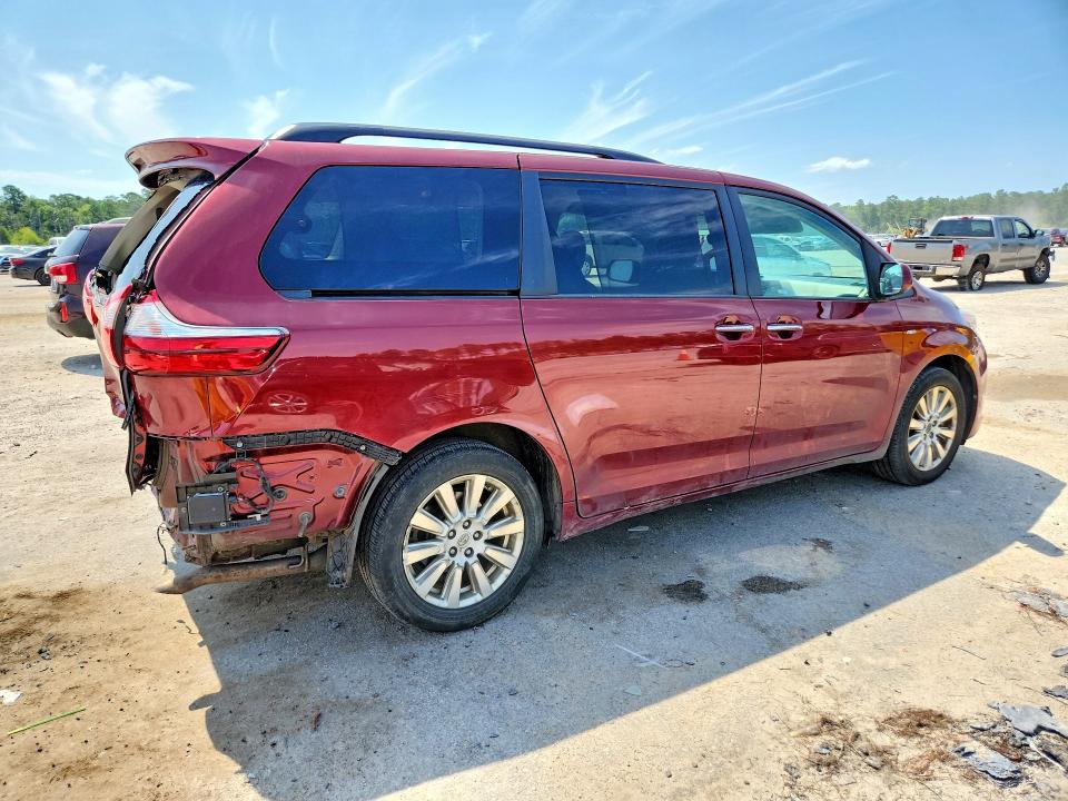 58890206 :رقم المزاد ، 5TDDZ3DC7HS179238 vin ، 2017 Toyota Sienna مزاد بيع