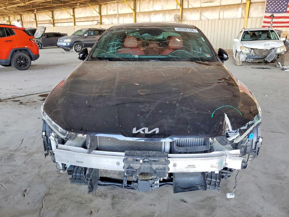60206106 :رقم المزاد ، 5XXG64J27NG121666 vin ، 2022 Kia K5 مزاد بيع