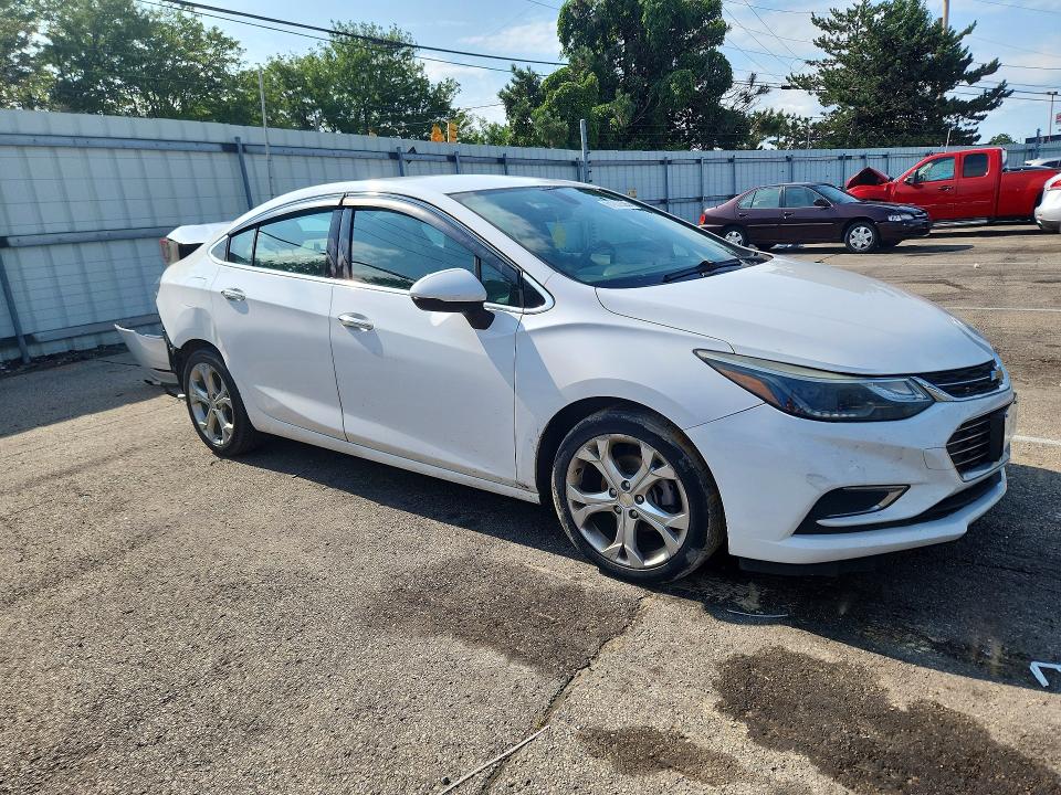 Aukcja sprzedaży 2017 Chevrolet Cruze, vin: 1G1BF5SM2H7255359, numer aukcji: 61932626