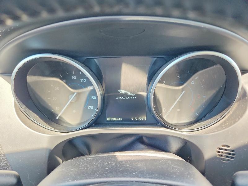 2018 Jaguar F-pace მანქანა იყიდება აუქციონზე, vin: SADCJ2FN7JA279018, აუქციონის ნომერი: 60685506