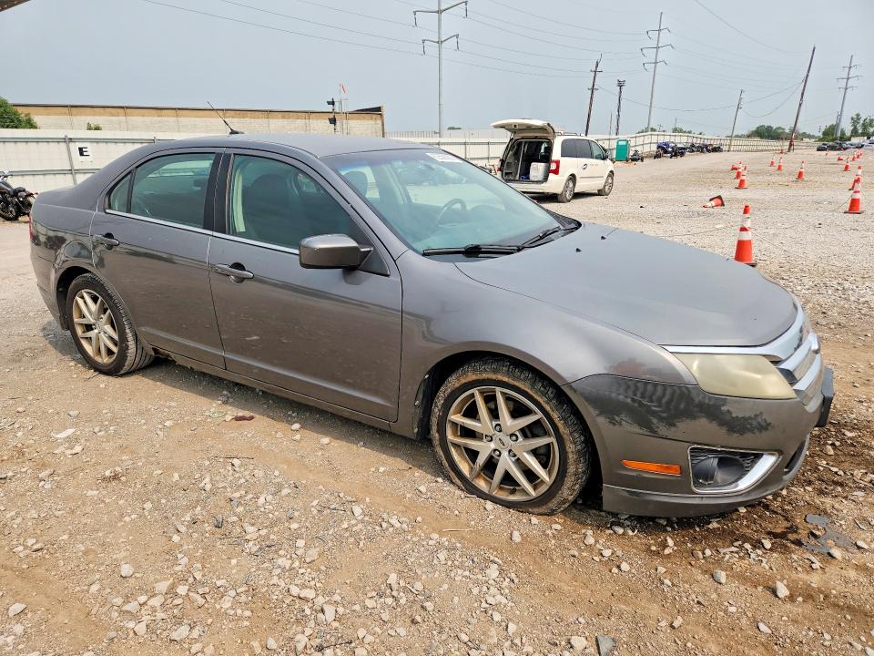 62508006 :رقم المزاد ، 3FAHP0JA4AR154093 vin ، 2010 Ford Fusion مزاد بيع