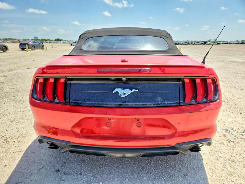2020 Ford Mustang მანქანა იყიდება აუქციონზე, vin: 1FATP8UH5L5113348, აუქციონის ნომერი: 63353076