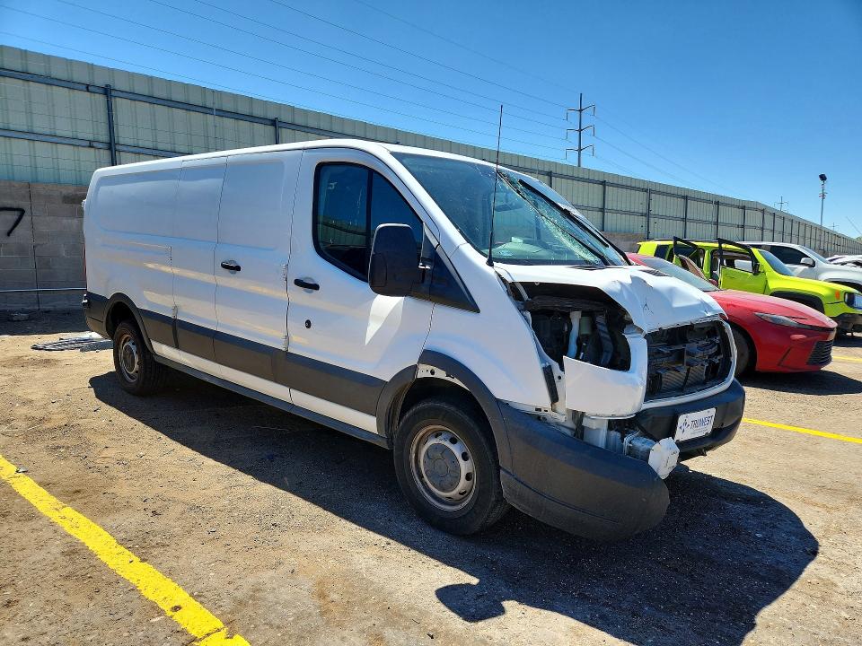 62293476 :رقم المزاد ، 1FTSW2ZM4FKB28134 vin ، 2015 Ford 350 مزاد بيع