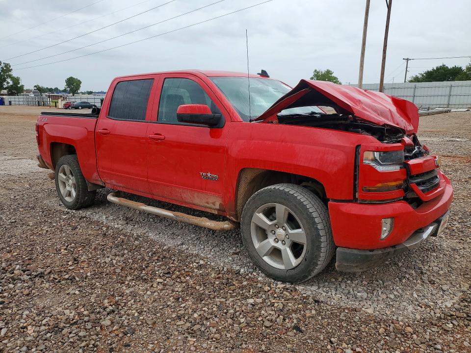 Продаж на аукціоні авто 2018 Chevrolet Silverado, vin: 3GCUKREC5JG587070, номер лоту: 62481256