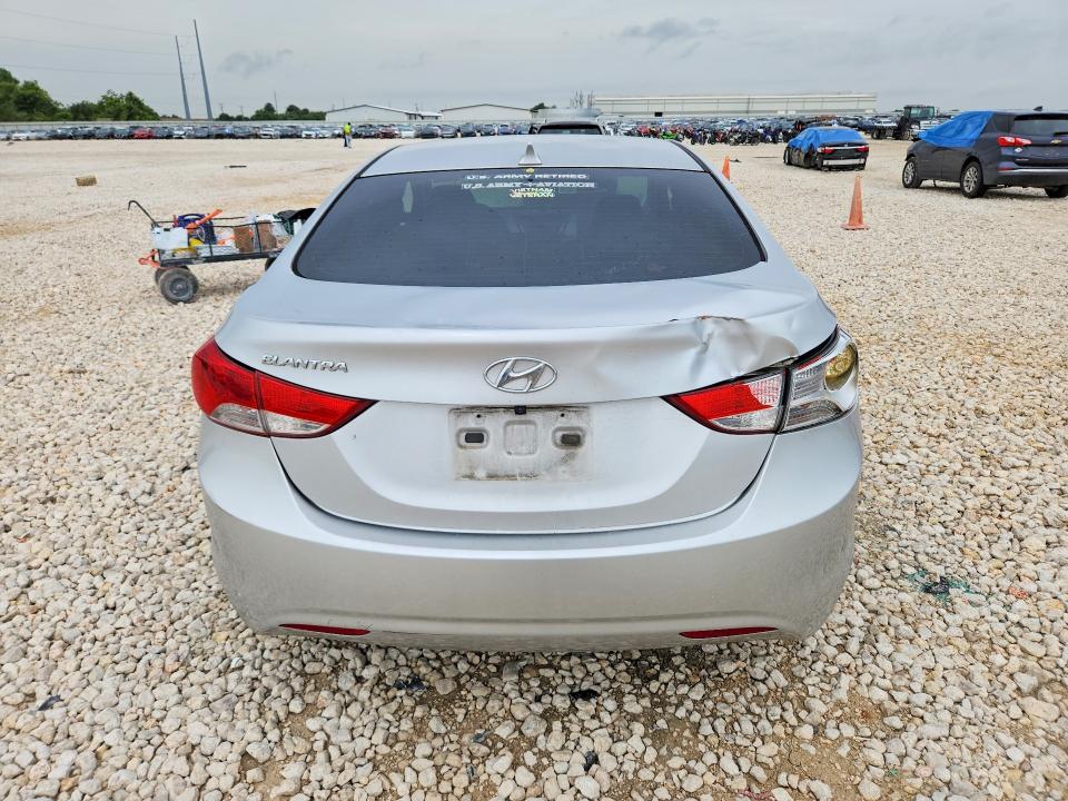 61435366 :رقم المزاد ، KMHDH4AE0DU616819 vin ، 2013 Hyundai Elantra مزاد بيع