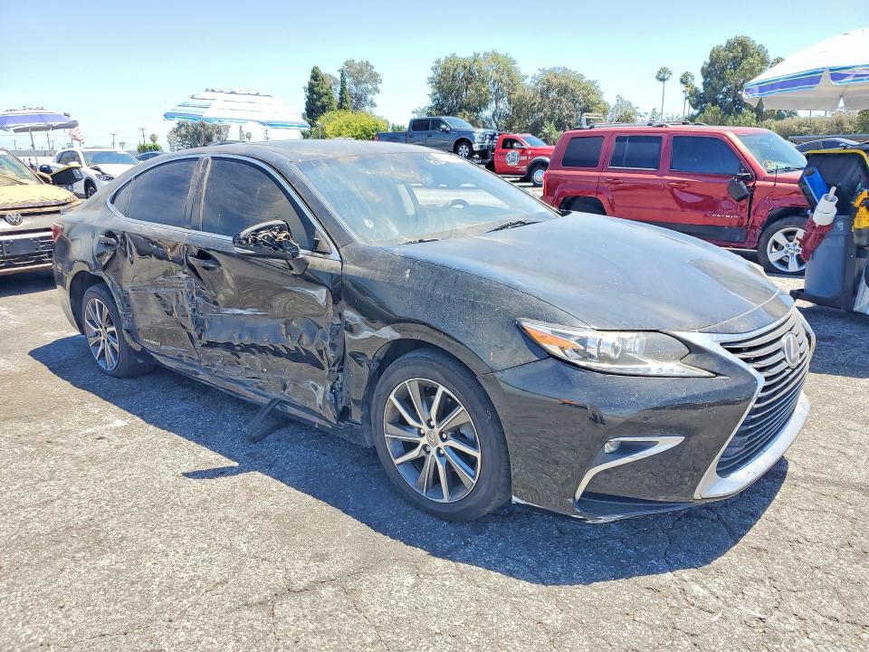 62469606 :رقم المزاد ، JTHBW1GG3G2107802 vin ، 2016 Lexus Es مزاد بيع