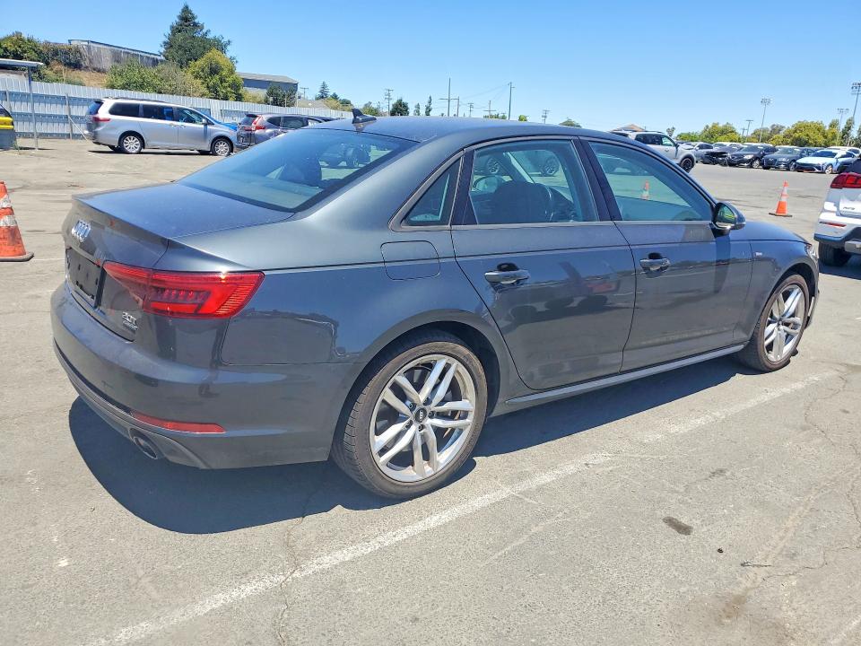 Продажа на аукционе авто 2017 Audi A4, vin: WAUDNAF42HN043771, номер лота: 60083586