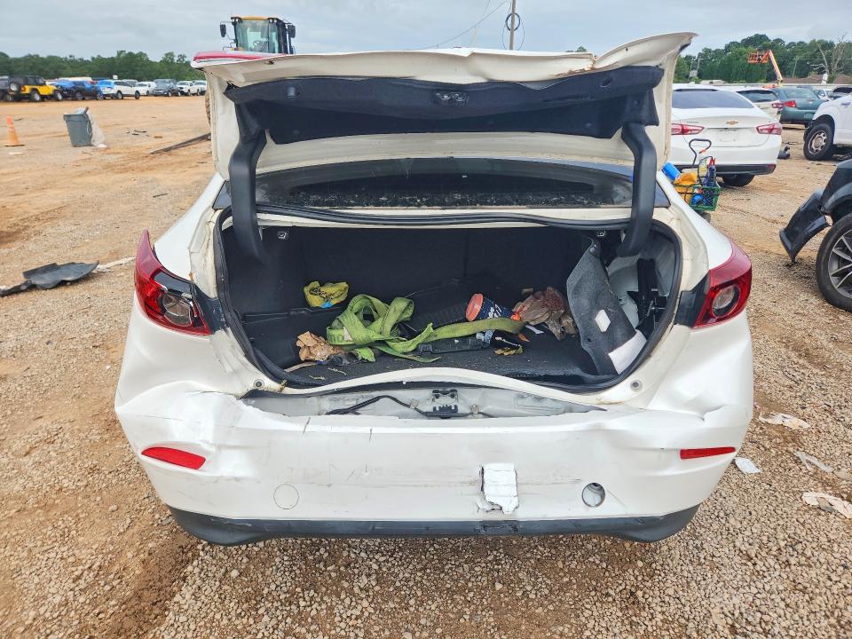 60699116 :رقم المزاد ، 3MZBN1V72HM113931 vin ، 2017 Mazda 3 مزاد بيع